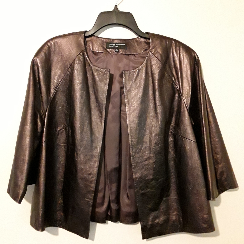 Crop leather coat.